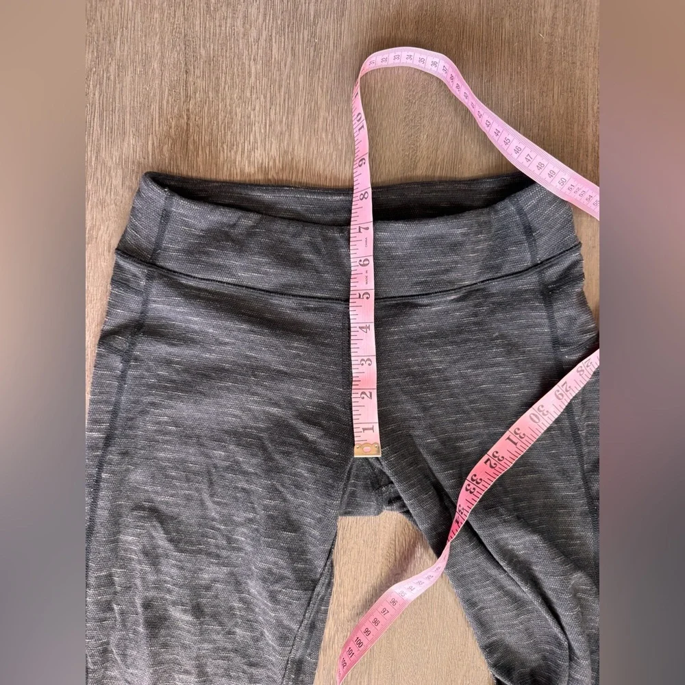 Lululemon Groove Leggings Skinny Leg Fit Heathered Grey 6